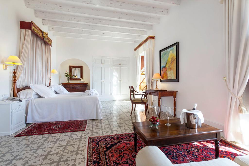 Hotel Llenaire Port de Pollença